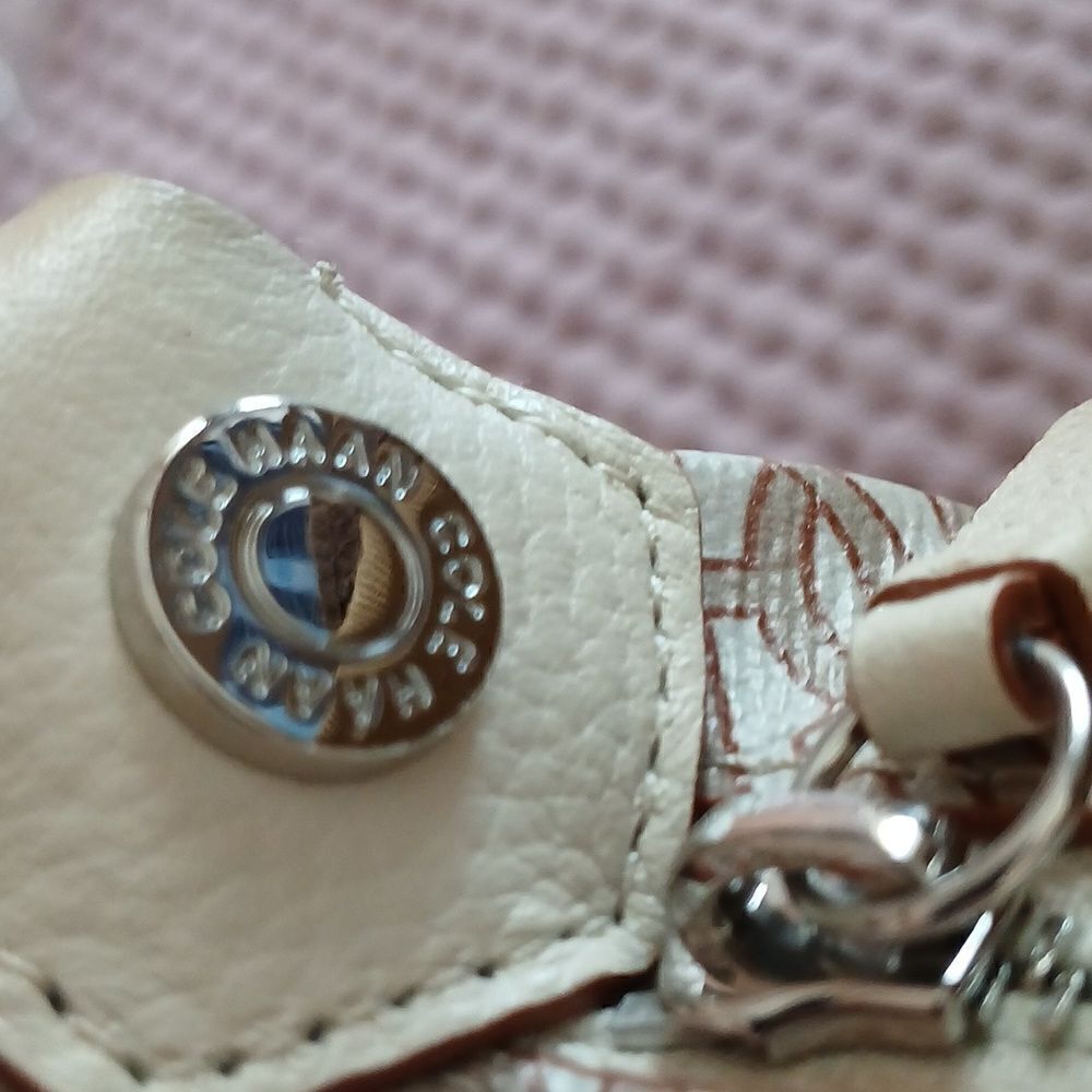 Cole Haan  - Picture 3 of 9
